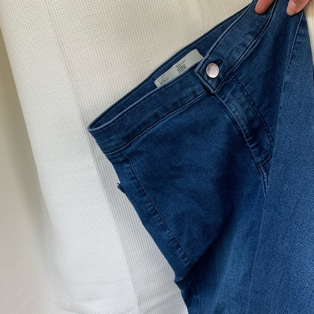 NWOT Top Shop “Joni” Blue Jeans